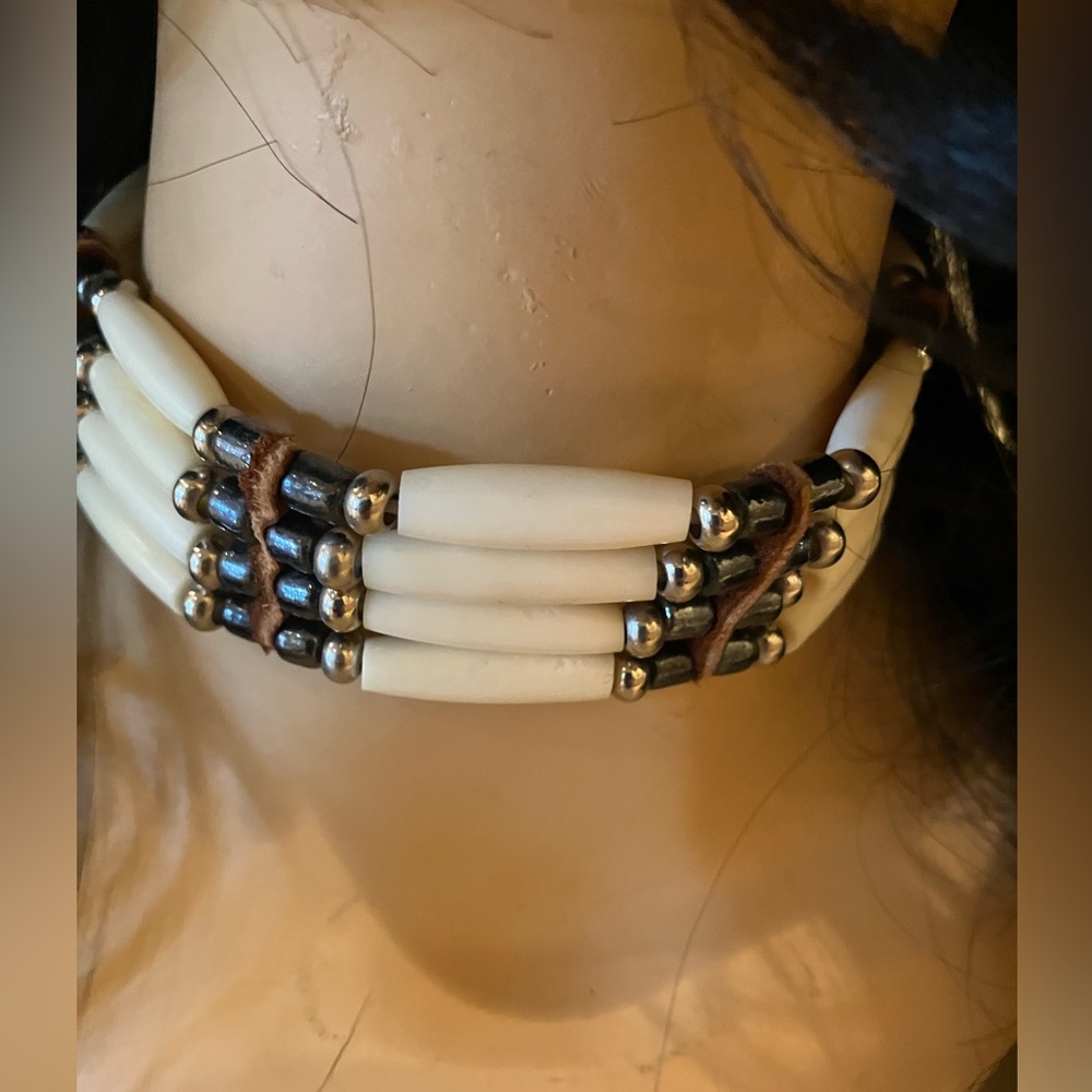 Southwestern style choker on with leather straps
